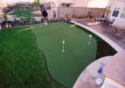 build a putting green