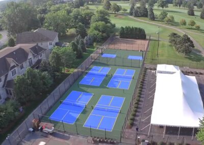 pickleball courts at golf club
